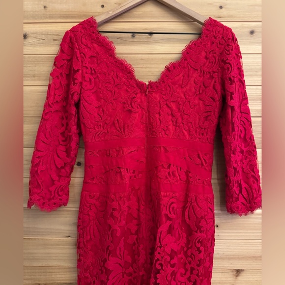 Tadashi Shoji 8 Lace Red Lace 3/4 Sleeve Sheath Dress Valentines Romantic - Picture 10 of 13